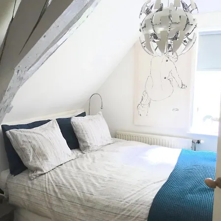 Filion's Place Bed & Breakfast Roosendaal
