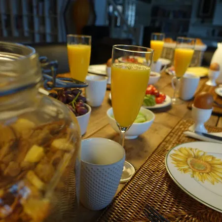 Filion's Place Bed & Breakfast Roosendaal