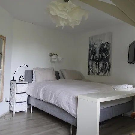 Filion's Place Bed & Breakfast Roosendaal
